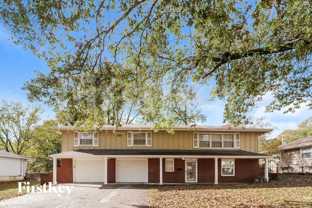 8728 Everett St - Photo 1 of 1