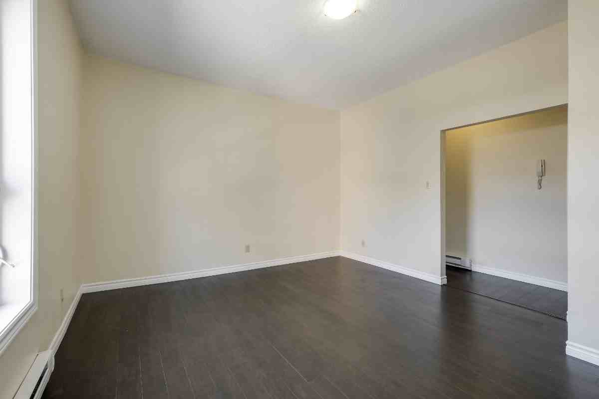 1 Flora - Photo 6 of 17