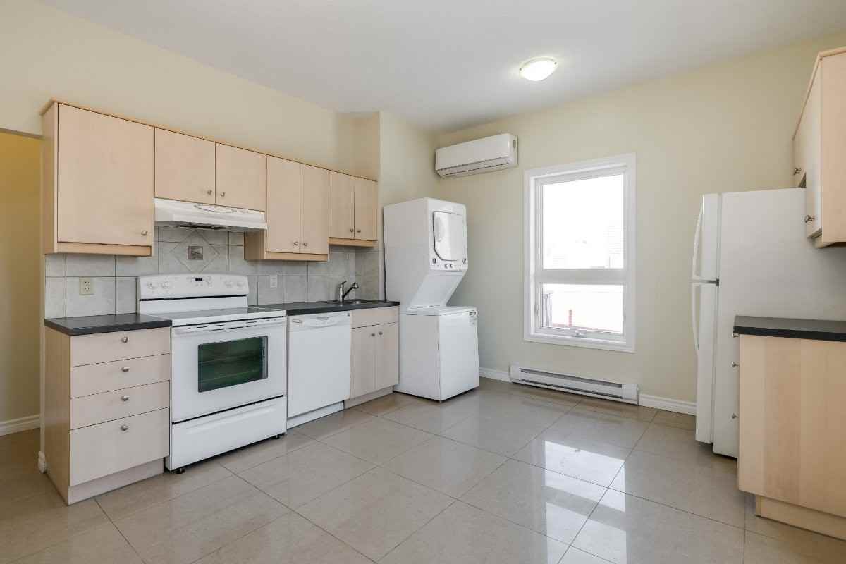 1 Flora - Photo 7 of 17