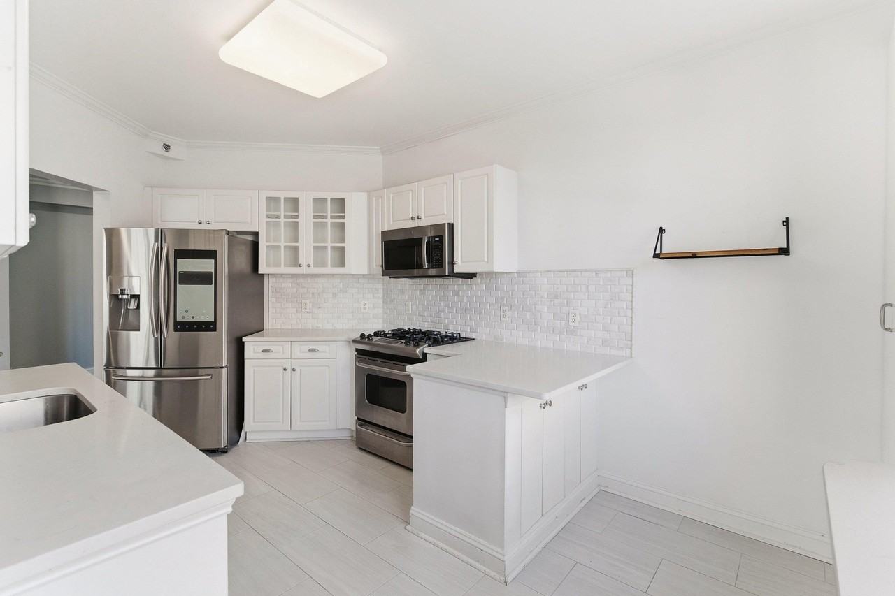 30 Constitution Way - Photo 4 of 41