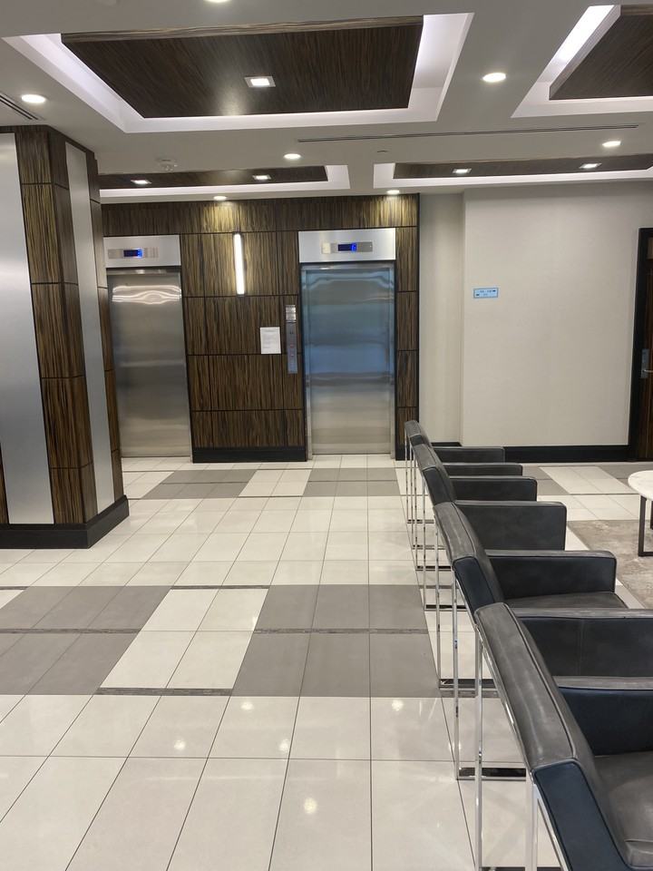 Grande Mirage Condos [349 Rathburn Rd W Mississauga] - Photo 2 of 5