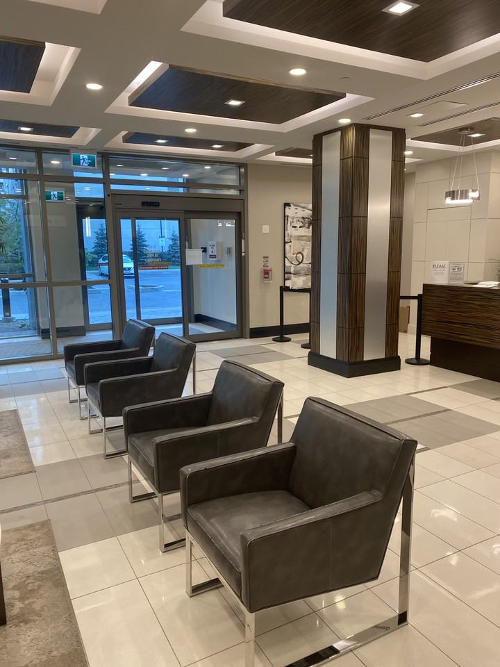 Grande Mirage Condos [349 Rathburn Rd W Mississauga] - Photo 4 of 5