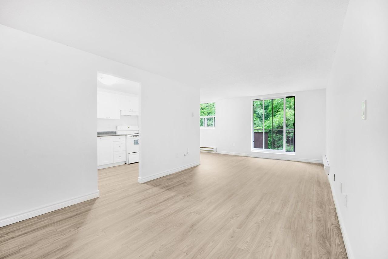 Wendy Court - Photo 7 of 18