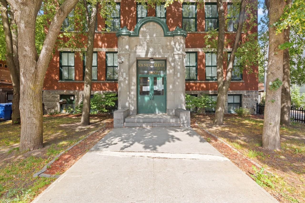 Sandy Hill Apartments - Photo 2 of 27