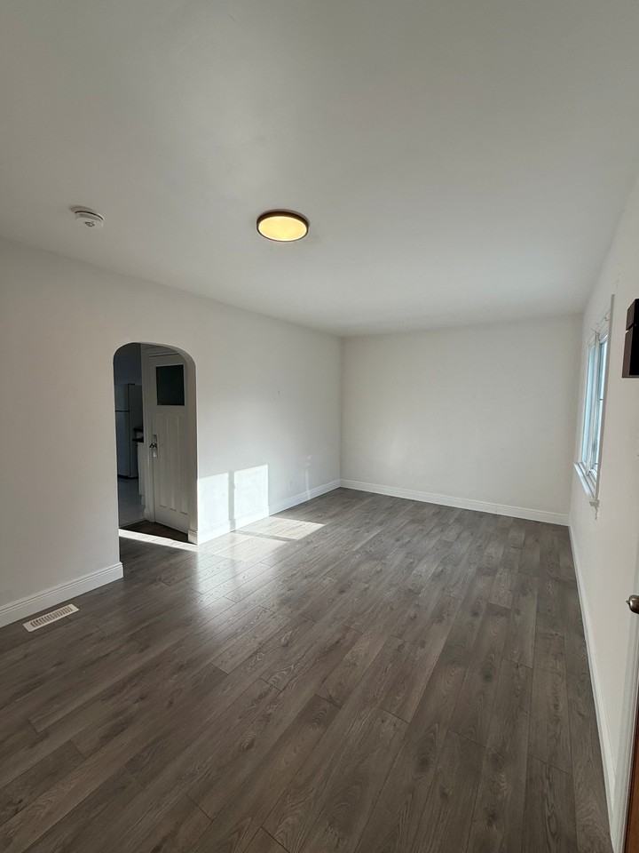 A-48 Alma Street - Photo 2 of 10