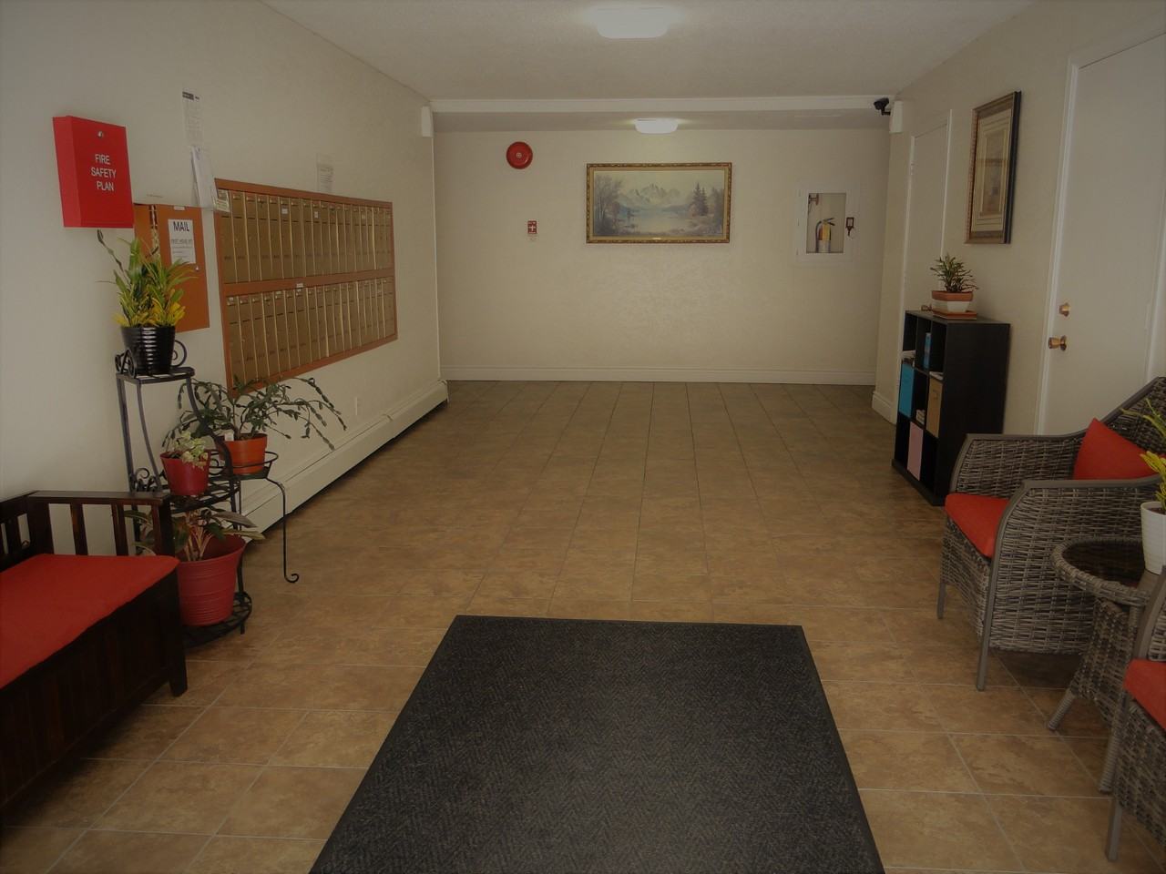 Croft House Apartments - Photo 4 of 18