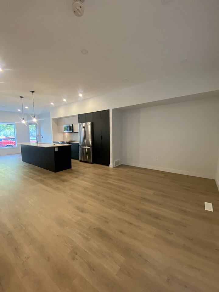 5420 - KL28 - Photo 7 of 21