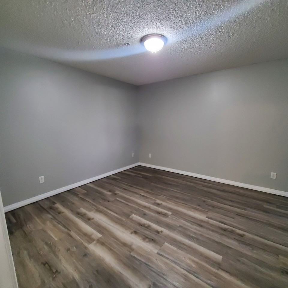 #120, 11325 83 St Edmonton, AB - Photo 3 of 24