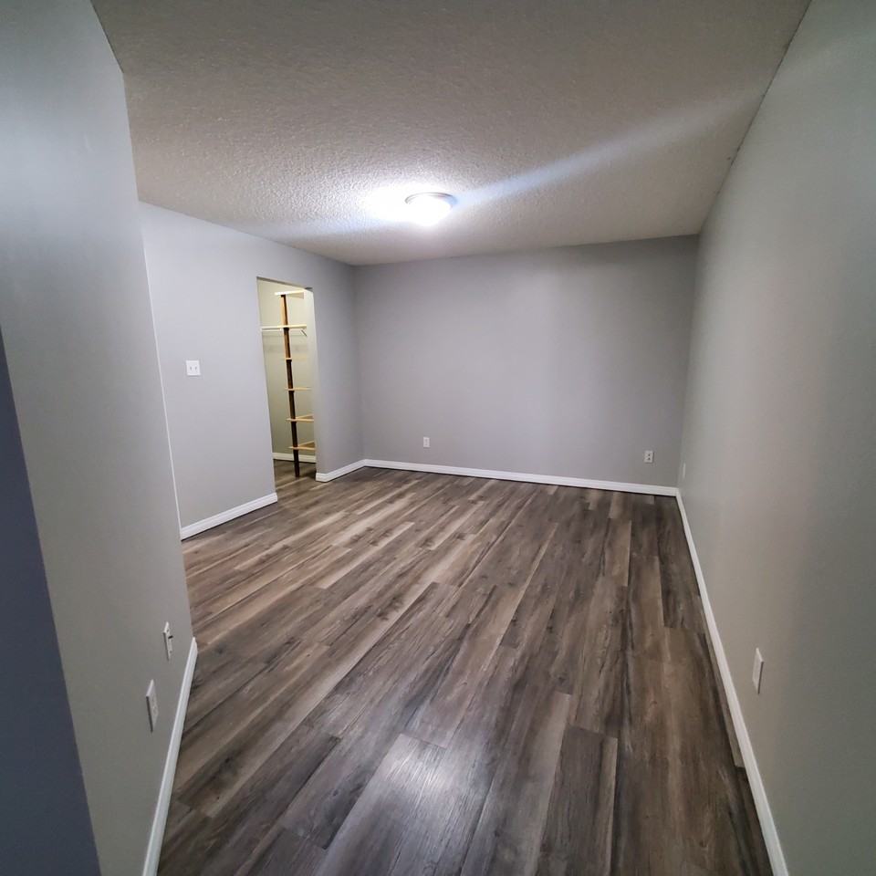 #120, 11325 83 St Edmonton, AB - Photo 6 of 24