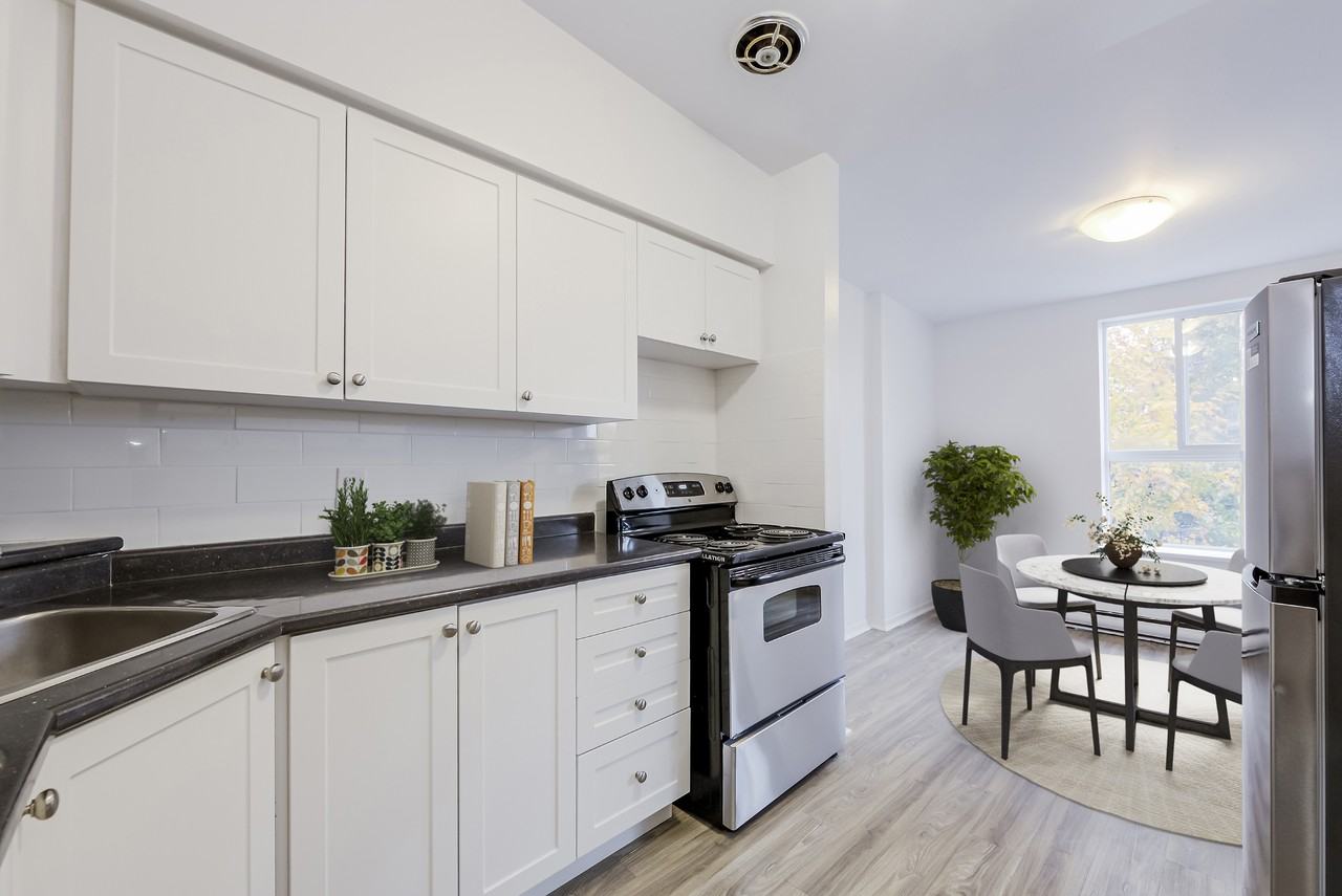 Dundas Court Apartments - Photo 3 of 15