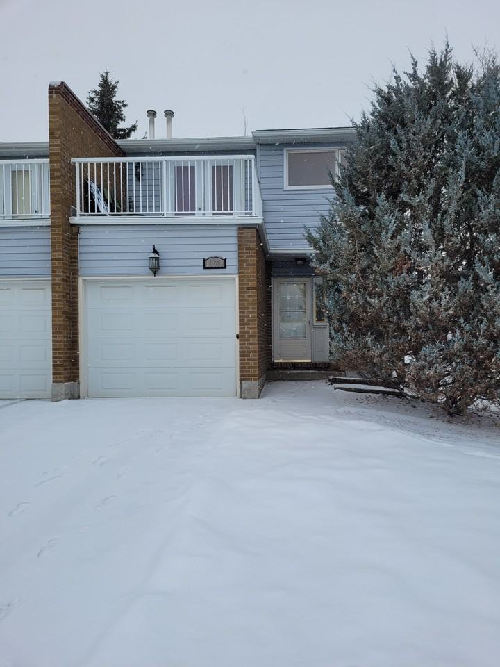 13530-38 Street - Photo 2 of 28