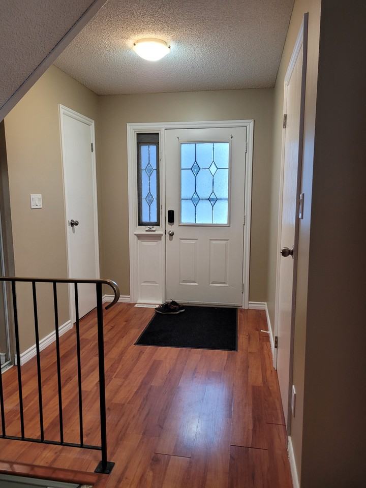 13530-38 Street - Photo 3 of 28