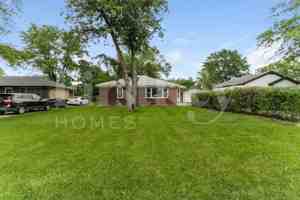 featured image of 21939 Millard Ave