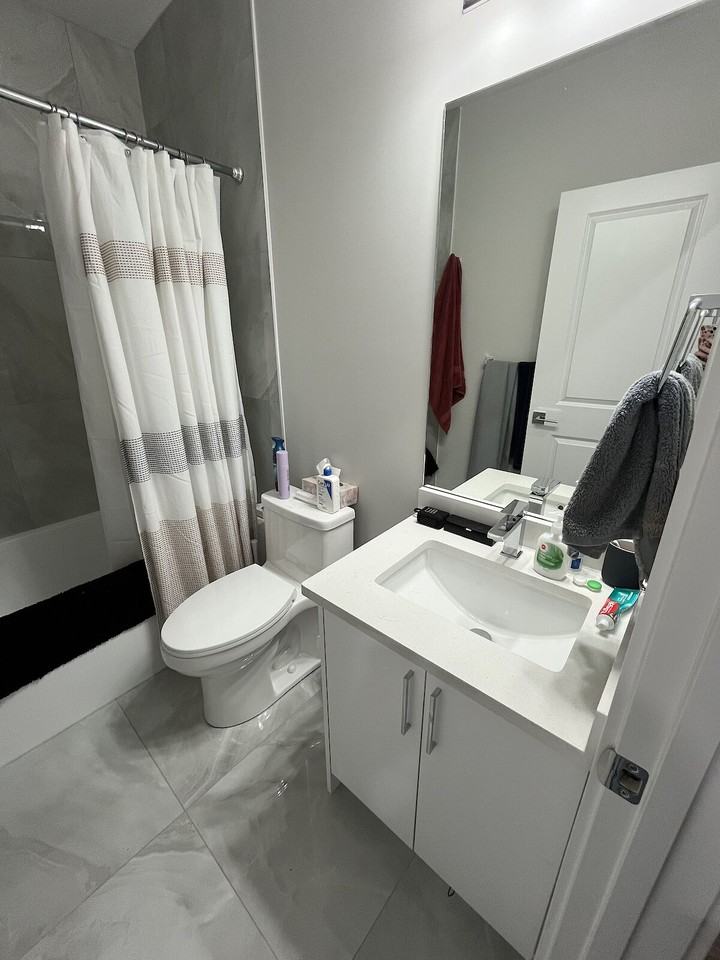 507 Bluff Lane, Downstairs, Leduc, Alberta, Canada, T9E 1M8, - Photo 3 of 7