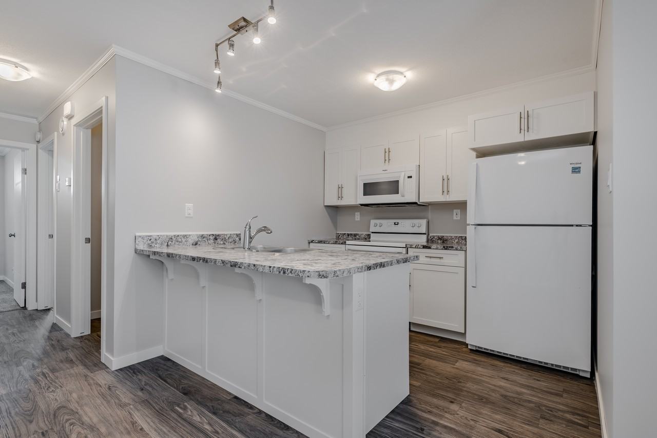 Plainsview Townhomes - Photo 4 of 16