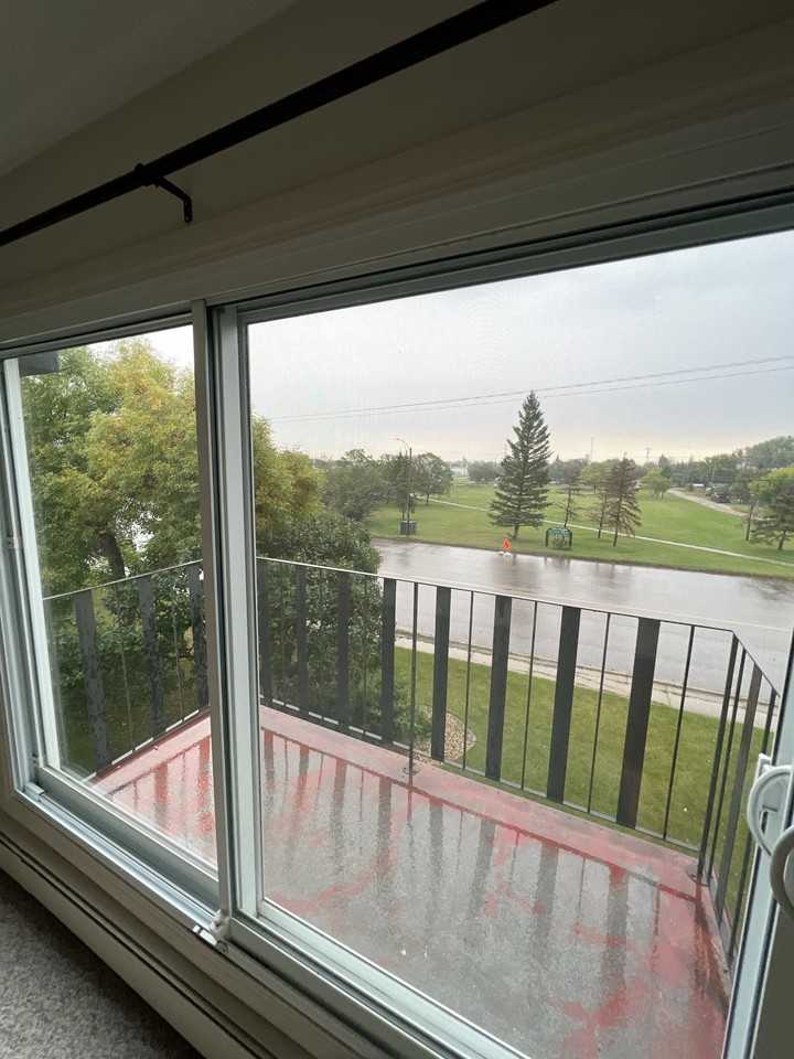 Green Meadows - Photo 5 of 15