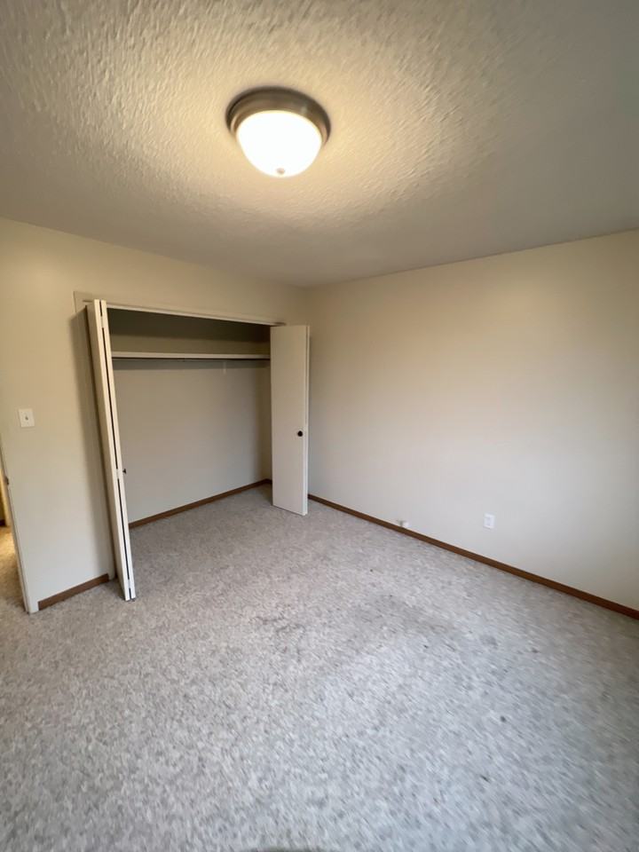 Green Meadows - Photo 7 of 15