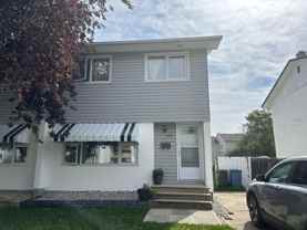 117 Wiltshire Bay - Photo 1 of 1