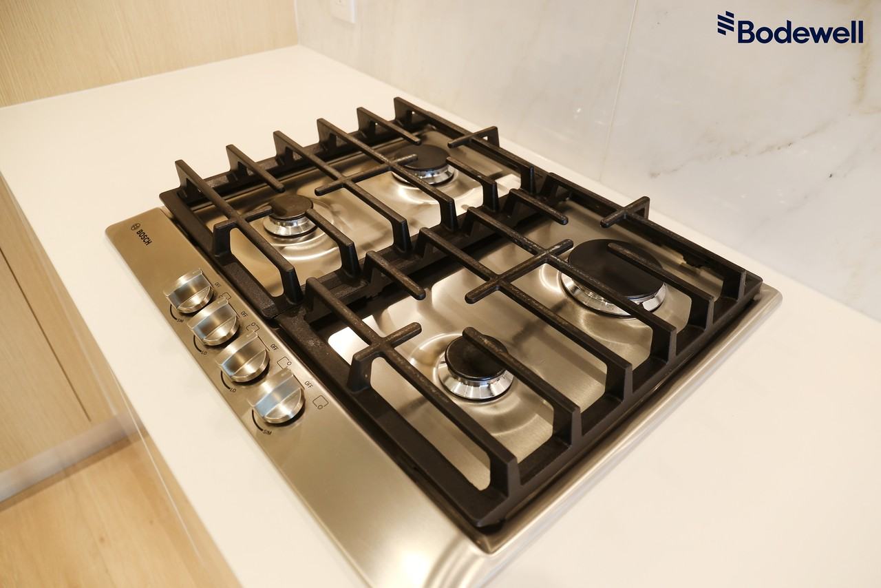 The Amazing Brentwood Tower 2 - Photo 6 of 23