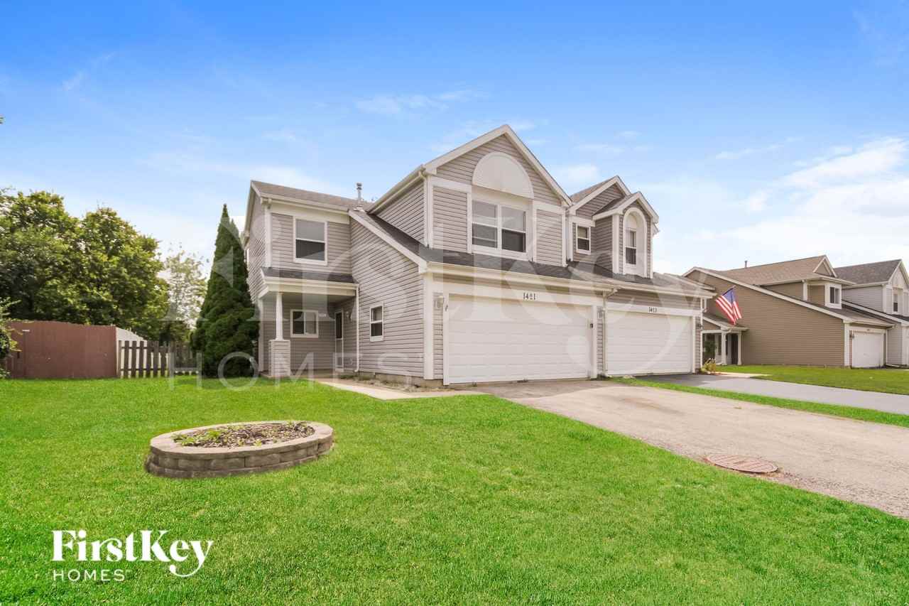 1421 Timber Ln - Photo 2 of 16