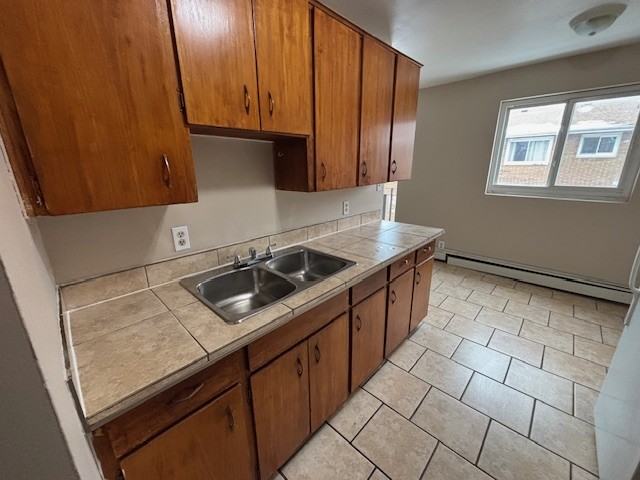 121 Alice Street - 2 bedroom - Photo 6 of 14