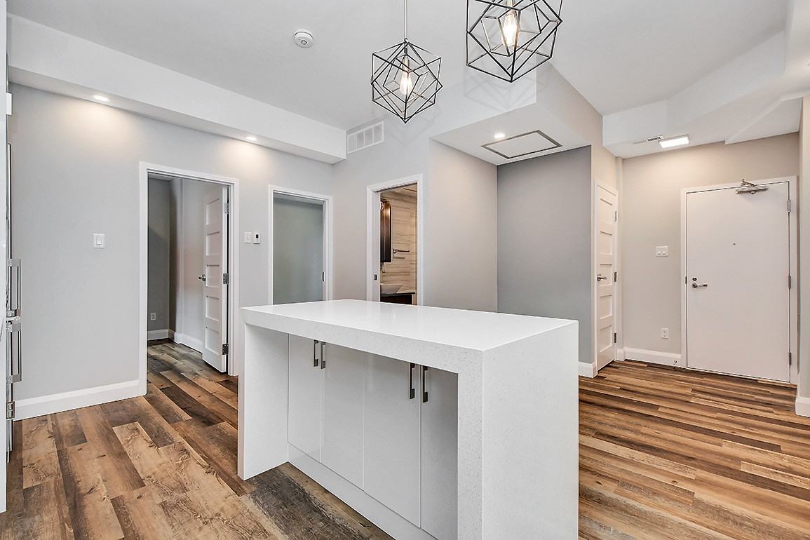 534 Lisgar Street - Photo 6 of 20