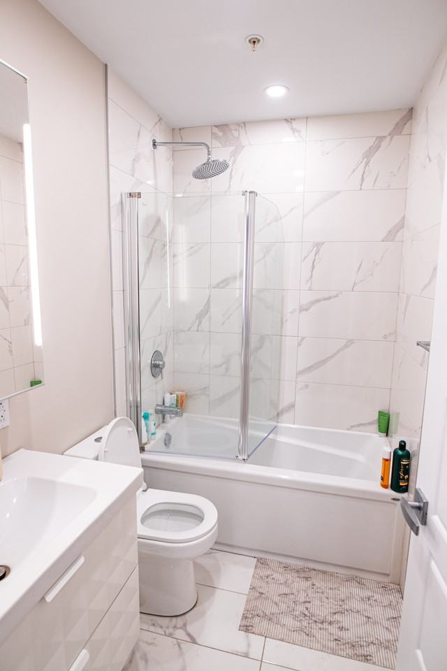 2077 Boulevard de Maisonneuve - Photo 5 of 9