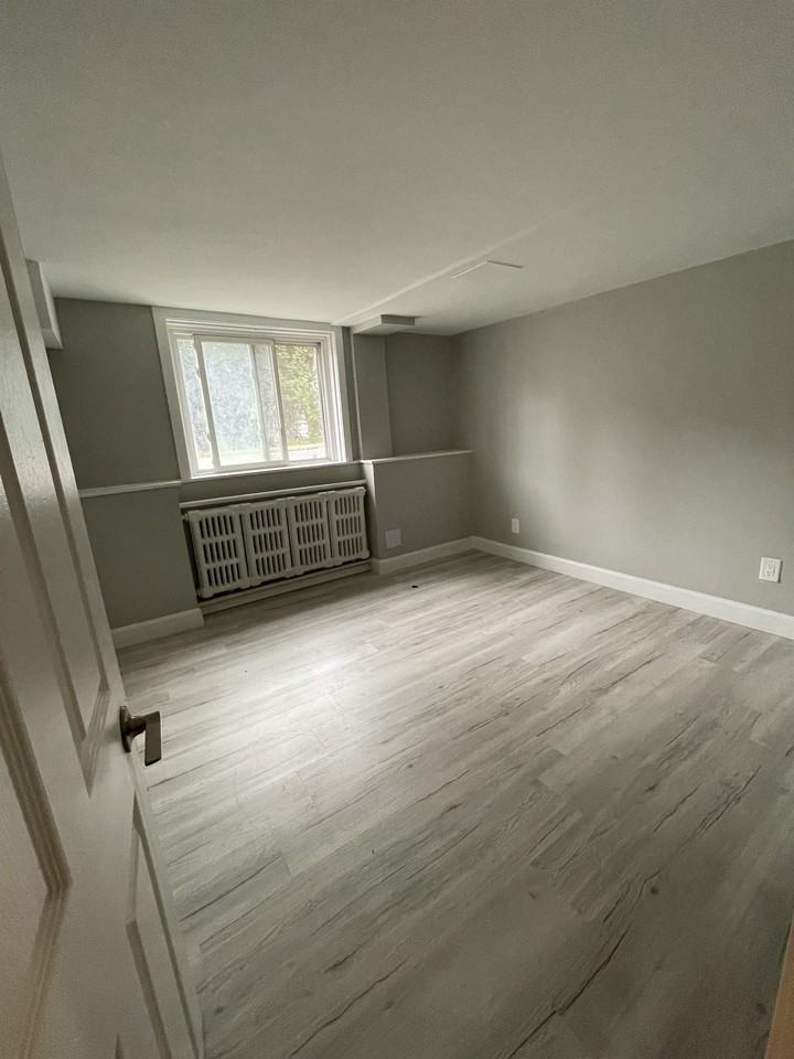 358 Cambridge - Unit 1 - Photo 5 of 22