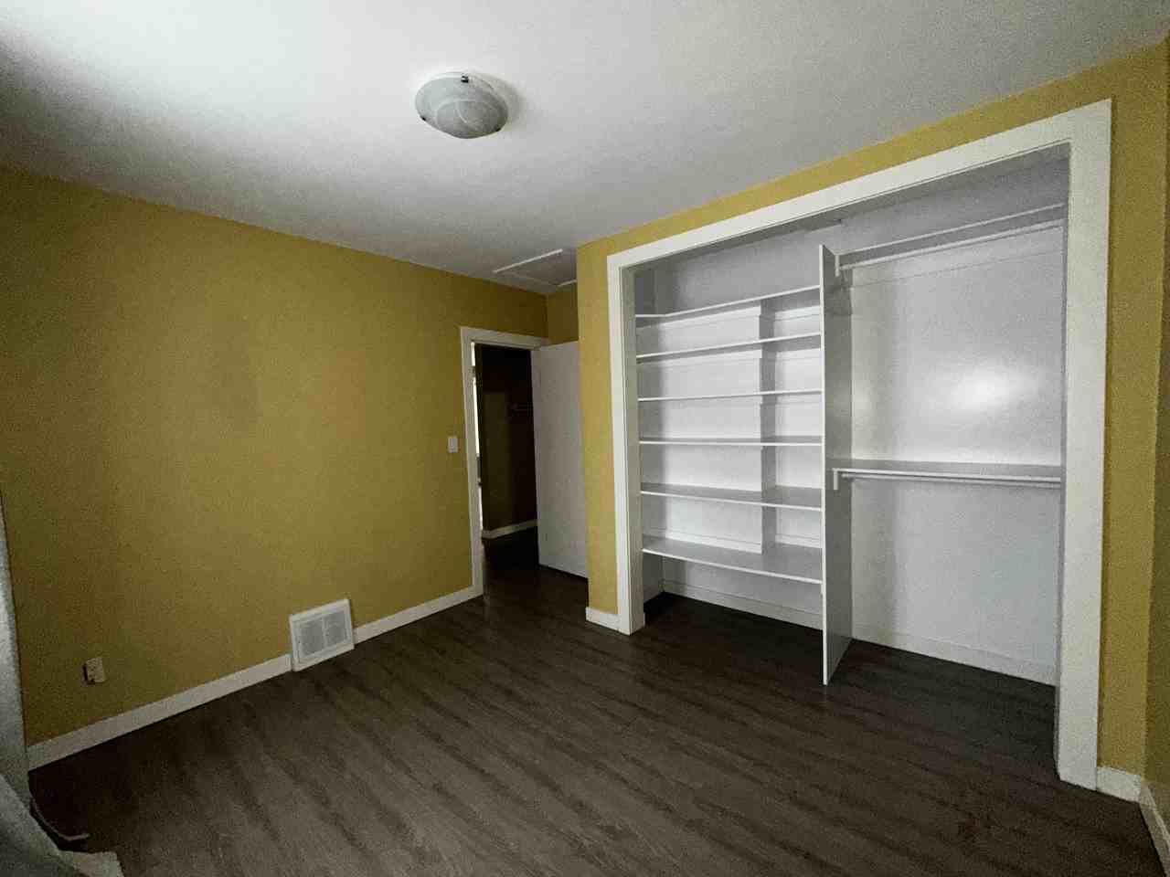 10627 61 Ave NW - Photo 2 of 28