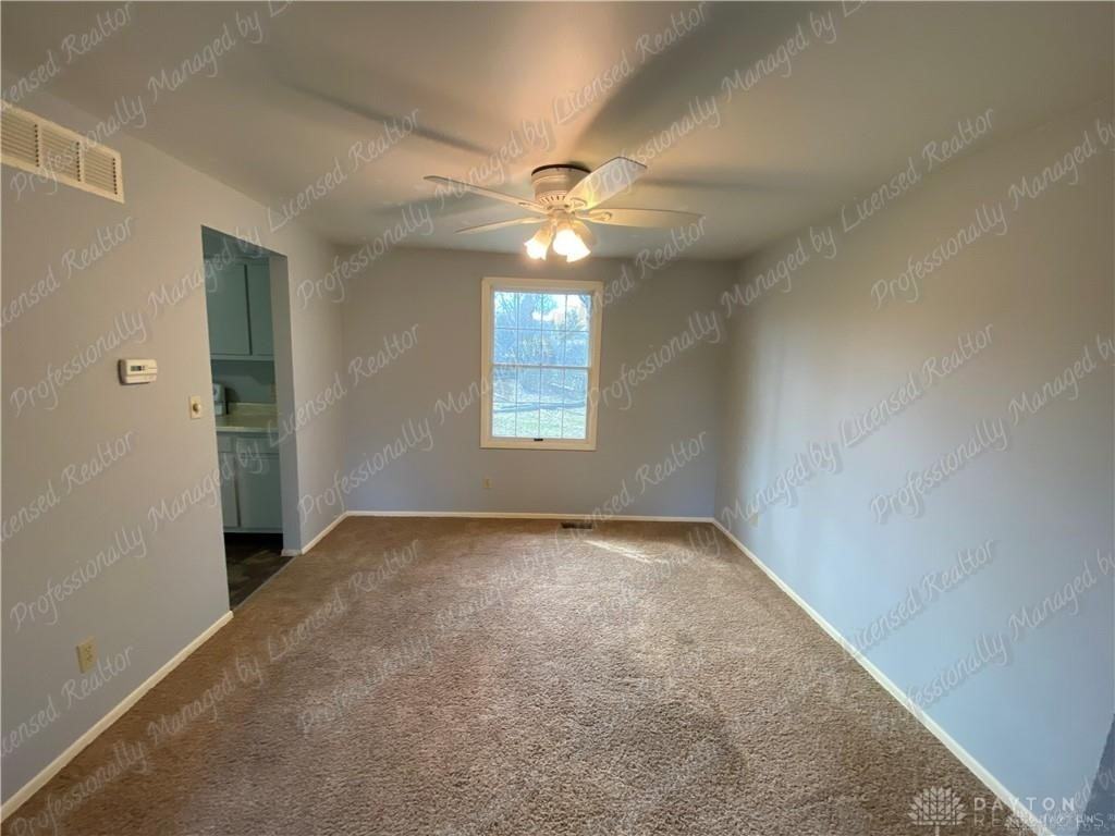 1379 New Haven Ct - Photo 5 of 30