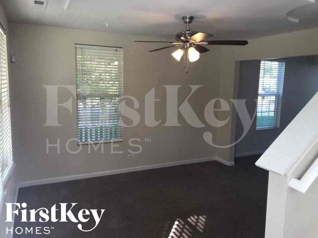 1151 Serendipity Dr - Photo 2 of 20