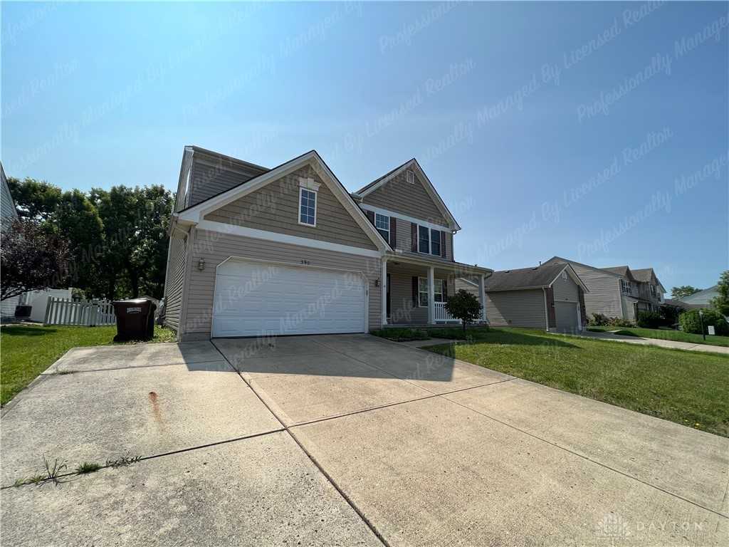 390 Chapelgate Dr - Photo 3 of 39