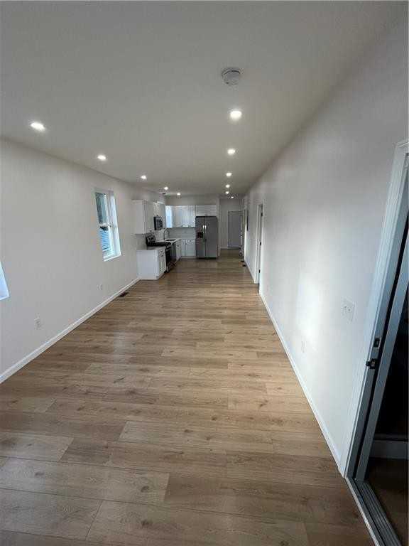 27 Newbury St ##1 - Photo 7 of 9