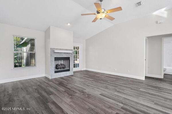 1014 Kennedy Dr - Photo 6 of 27