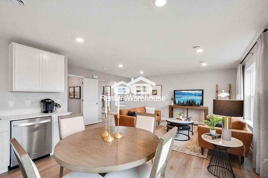 17520 Driscoll Pl - Photo 4 of 21