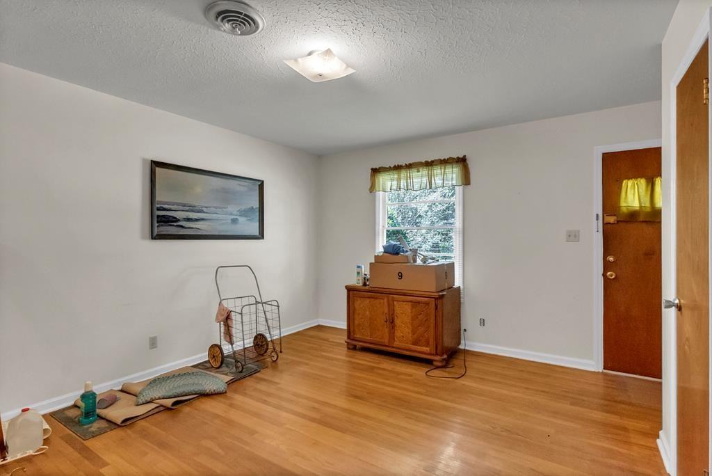 403 Farkas Ln - Photo 3 of 13