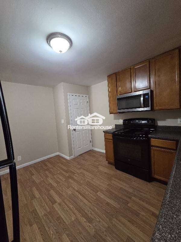 3104 Wheaton Ave - Photo 7 of 29