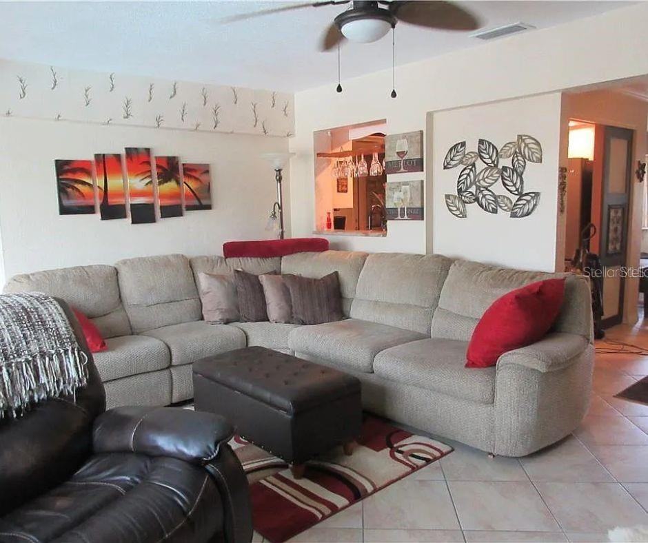 1279 Grenada Ave - Photo 6 of 11