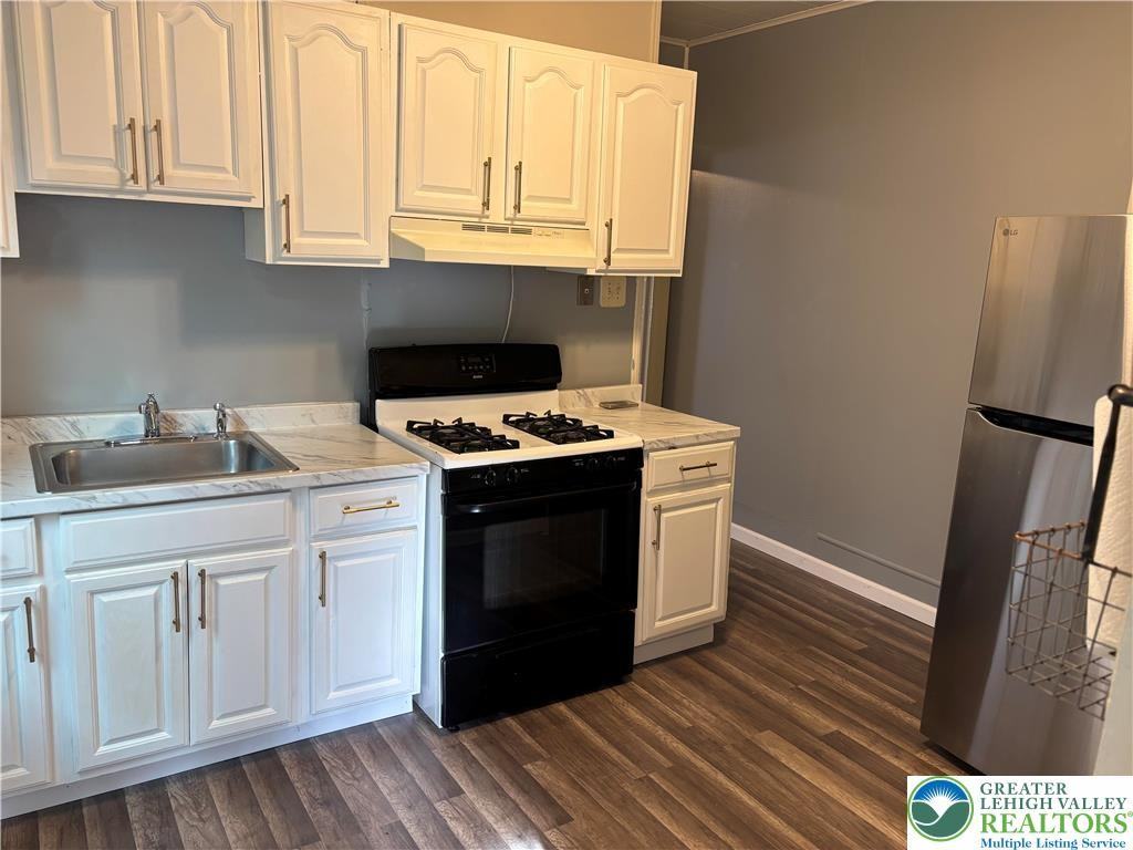 2206 Forest St - Photo 6 of 16