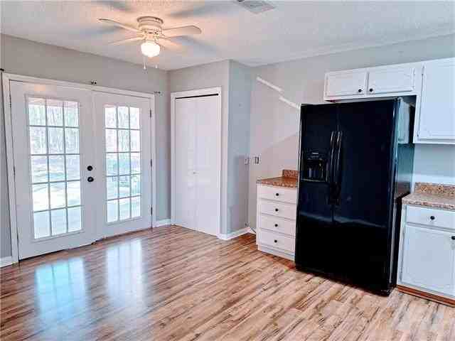 26367 Sunrise Lake Dr - Photo 4 of 17