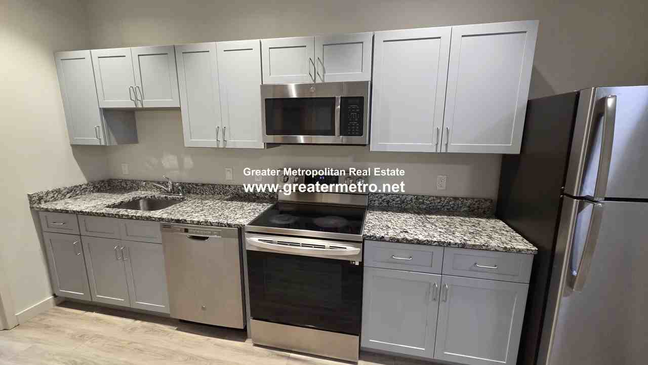 129 Guild St #314 - Photo 5 of 41