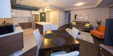 featured image of 1310 Nesbitt Dr #E