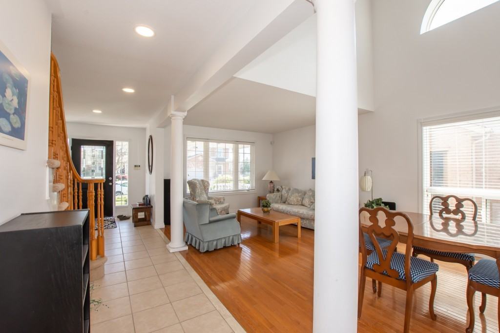 47 Honey Locust Cir - Photo 5 of 34