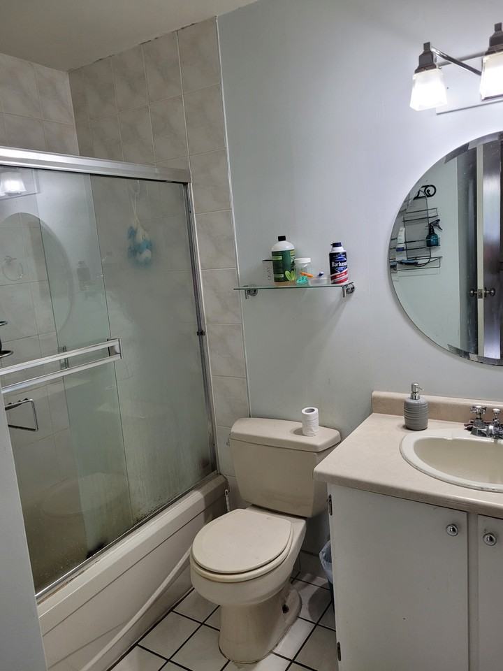 13923 72 Ave - Photo 4 of 8