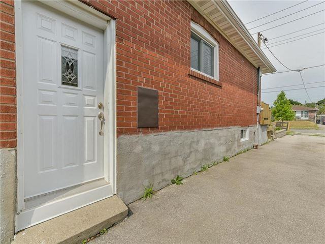 335 Painted Post Dr - Photo 2 of 7