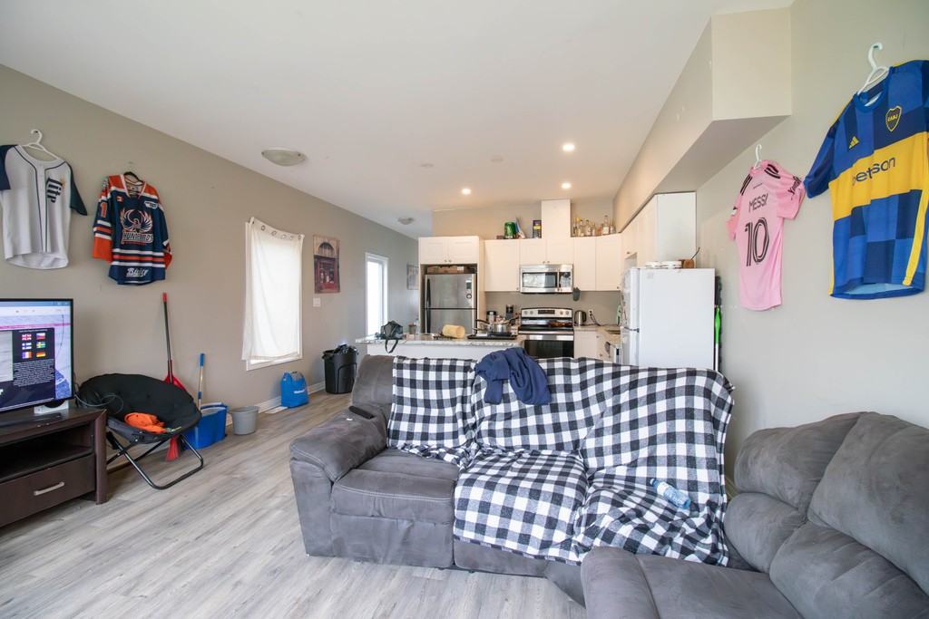 52A Merigold St - Photo 4 of 20