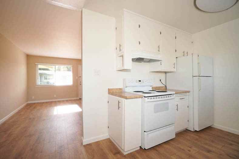 415 Del Medio Ave #08 - Photo 3 of 12