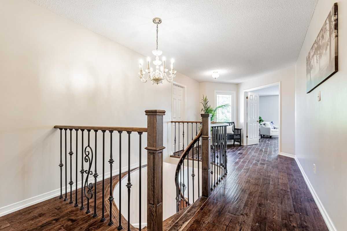 8 Orleans Dr - Photo 7 of 15