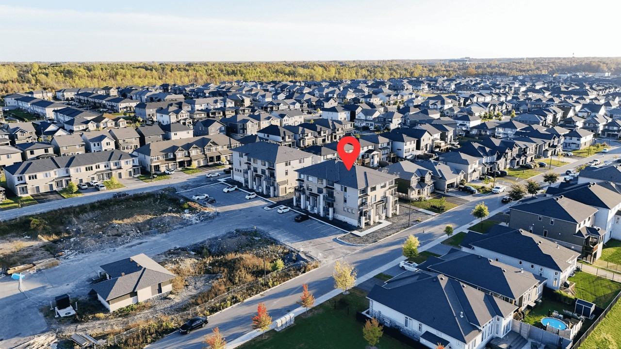 33 Salamander Way - Photo 3 of 50