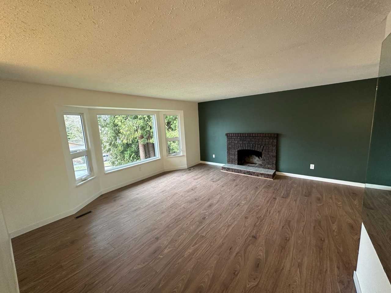 19990 50 Ave - Photo 6 of 17